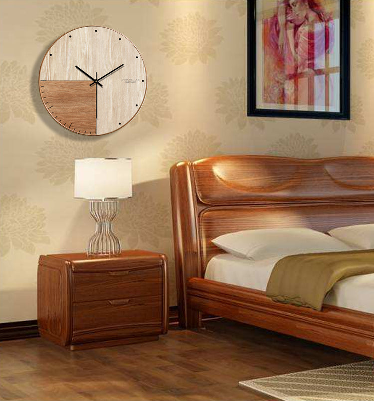 horloge murale en bois double nuance