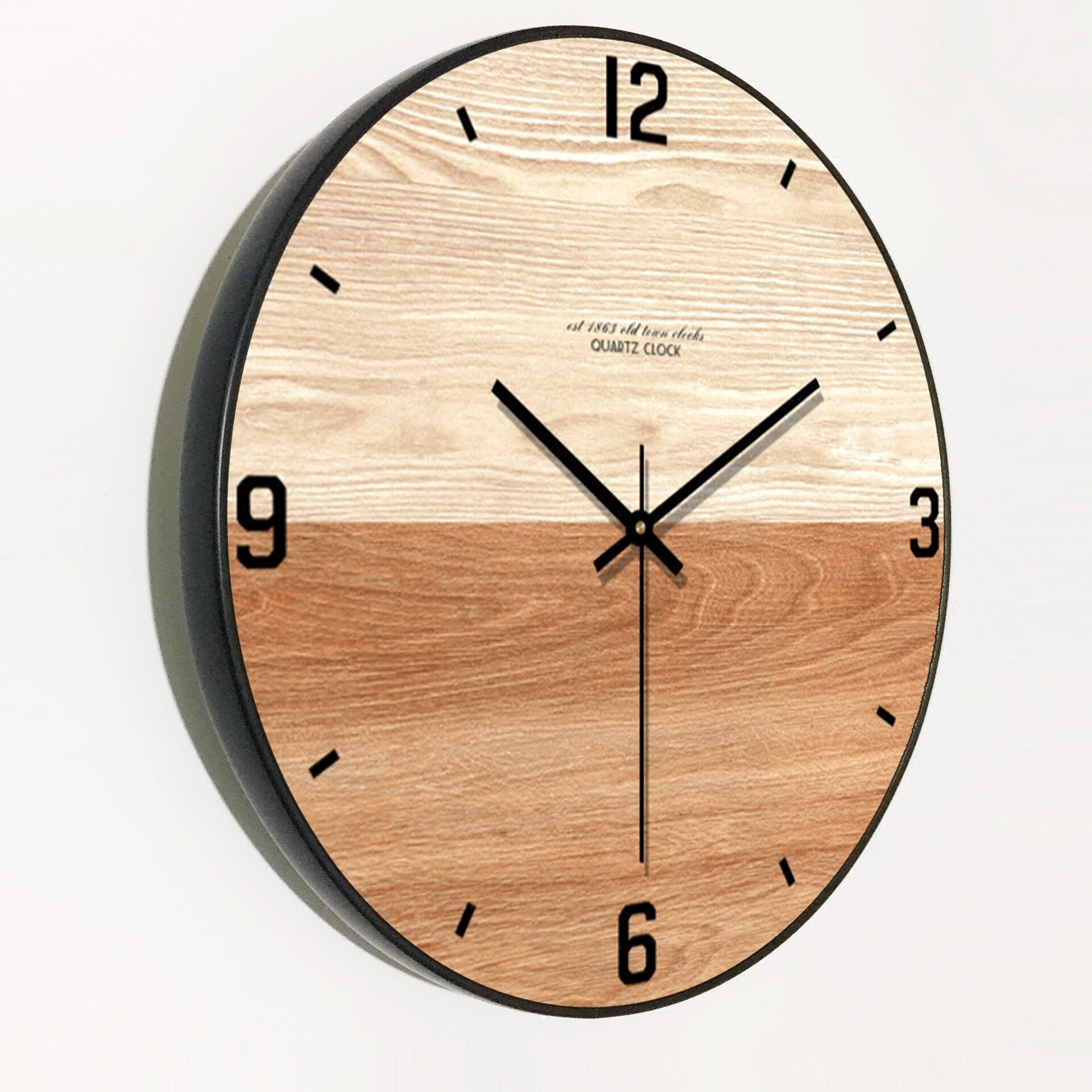 horloge murale en bois double nuance