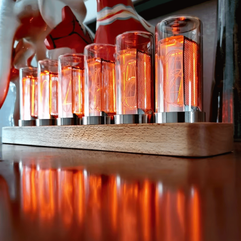 Horloge Nixie Moderne à Tubes