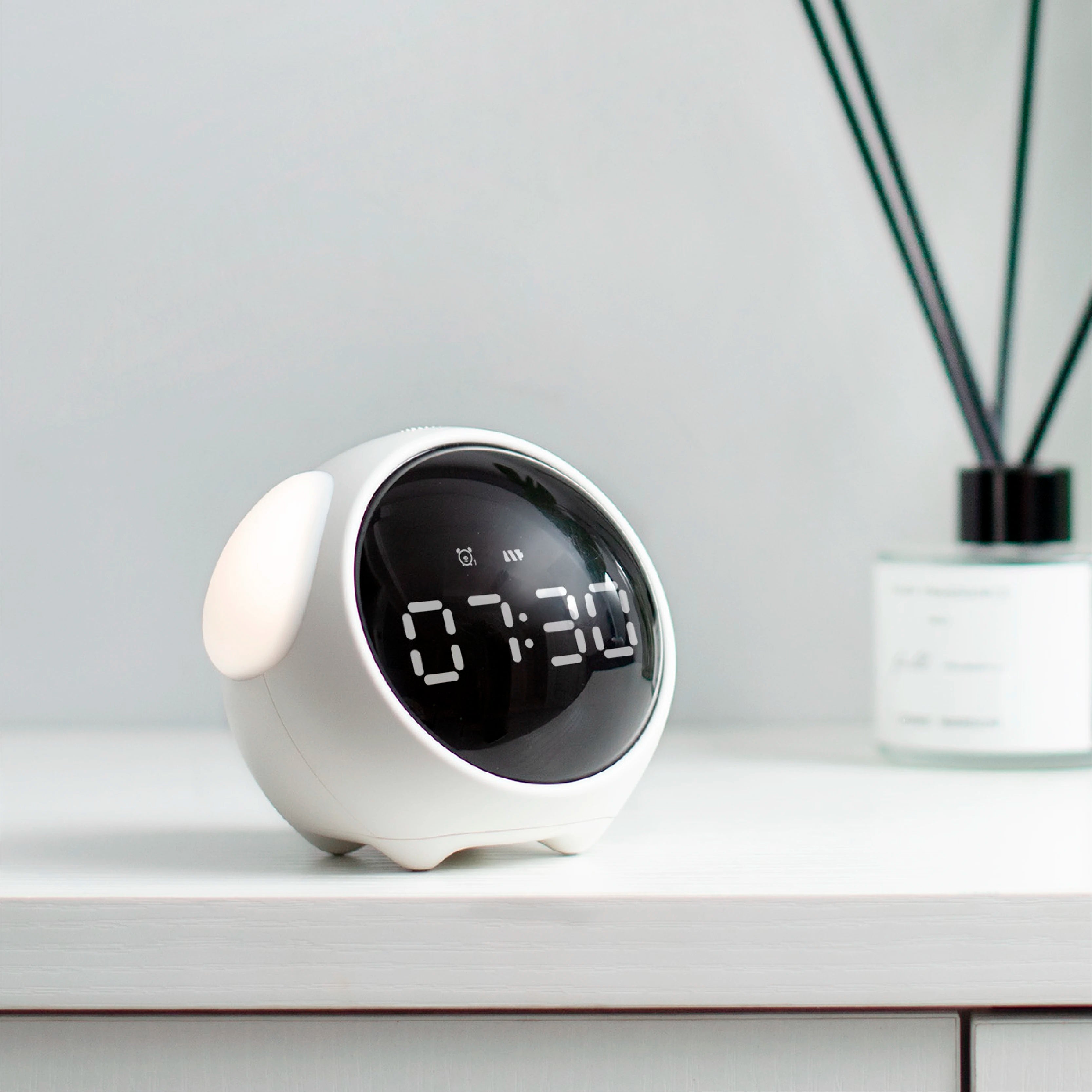Réveil Numérique Enfant | Horloge LED Intelligente avec Fonction Snooze | Design Mignon pour un Réveil Doux 5